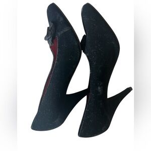 Elegant Vintage made in Italy Paloma Black Women's Velvet Shoes 6.5
